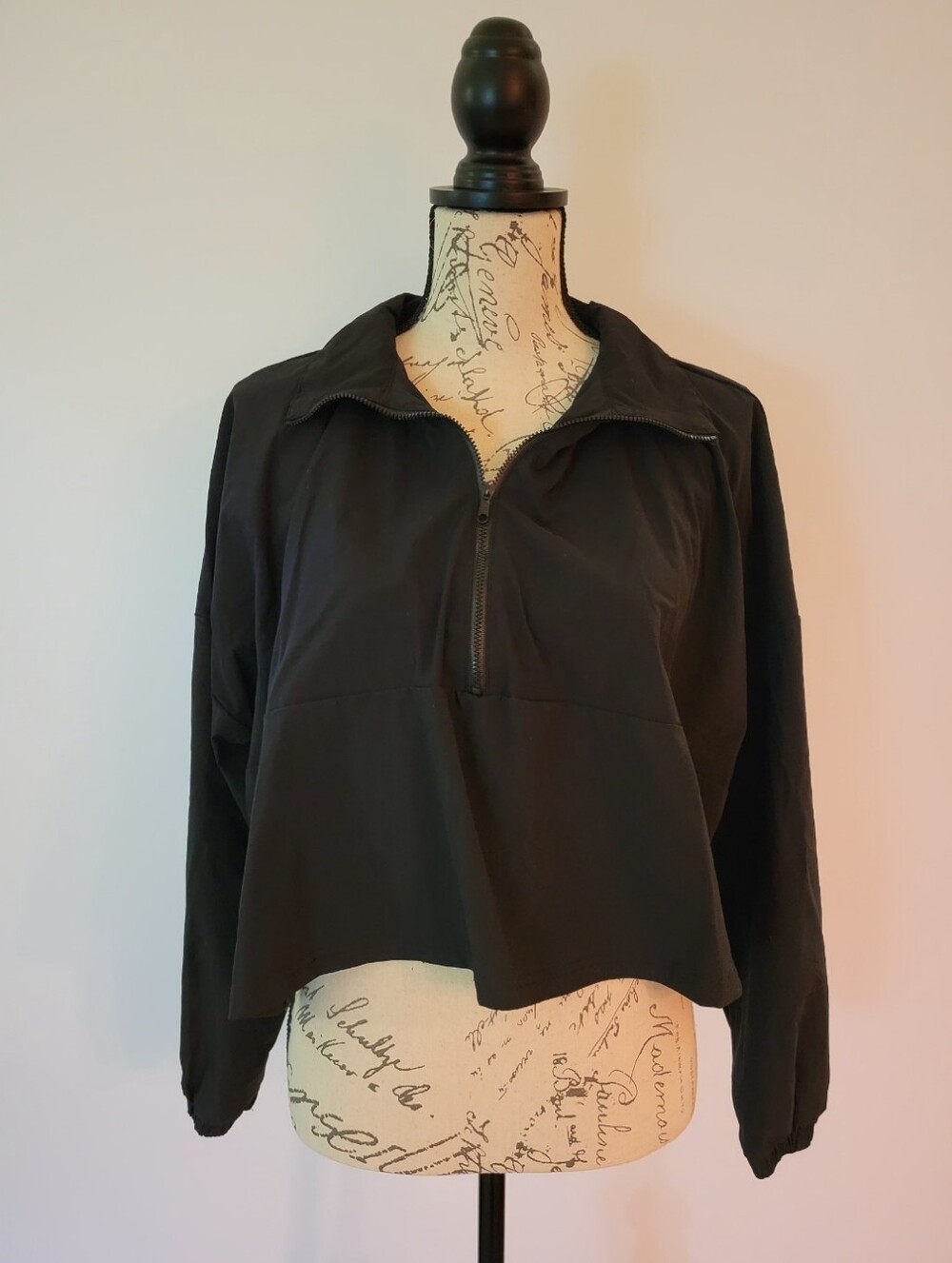 WeWoreWhat Black Half-Zip Cropped Jacket